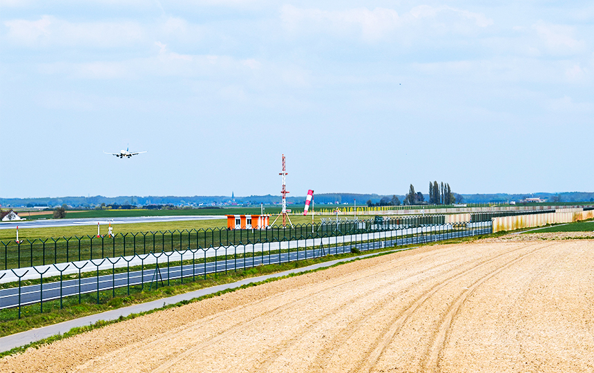 廣域全景偵測(cè)圍界防入侵系統(tǒng) 廣域全景偵測(cè)圍界防入侵系統(tǒng)